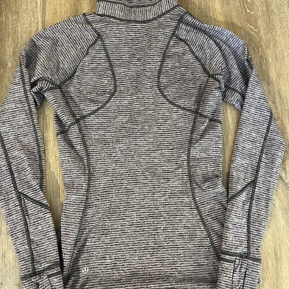 NWOT LULULEMON Race Your Pace Half Zip Top - Size 6 - Lilac Purple Grey - Picture 10 of 12